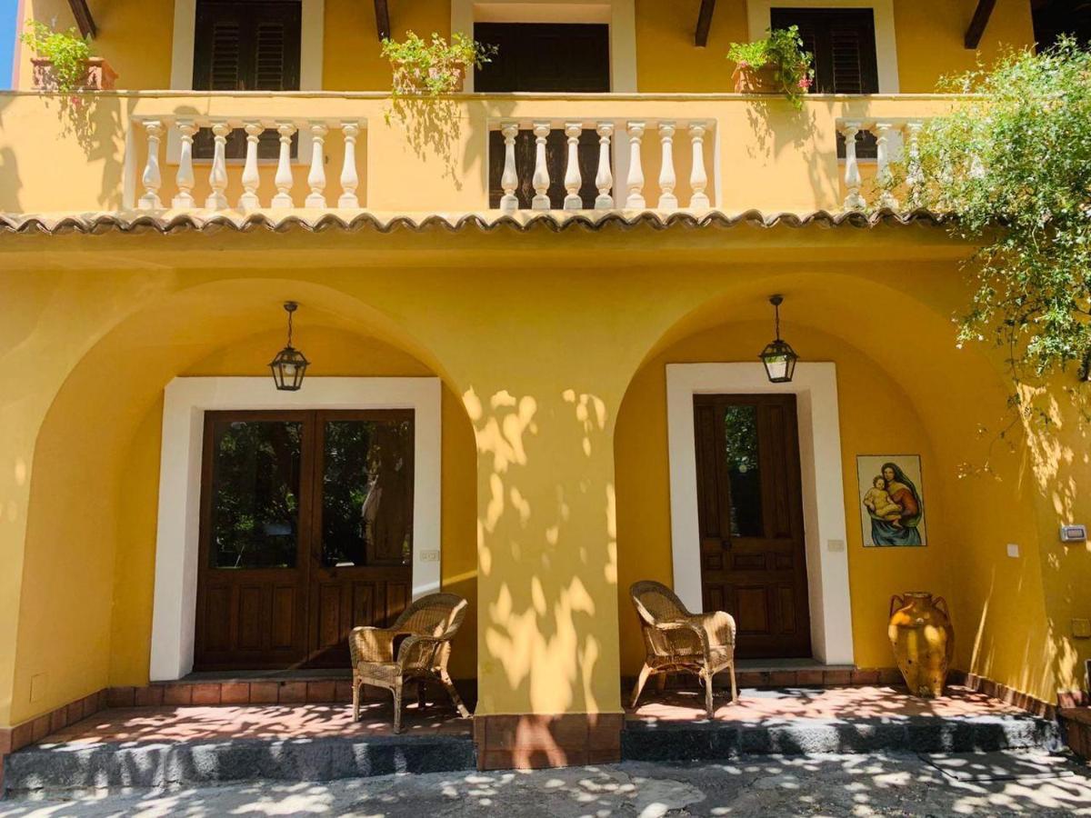 Villa Le Gemelle Dell'Alcantara Motta Camastra Extérieur photo